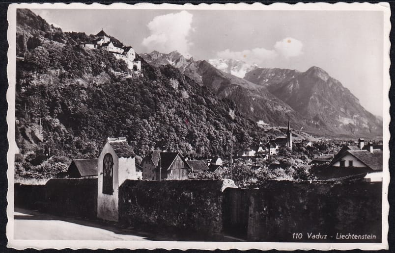 Liechtenstein 1934 Rollenmarke mit Klebstelle auf Ansichtskarte nach Bregenz, zensuriert – Bild 2